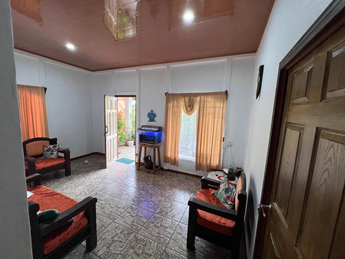 Natural Experience House Tortuguero Exterior photo
